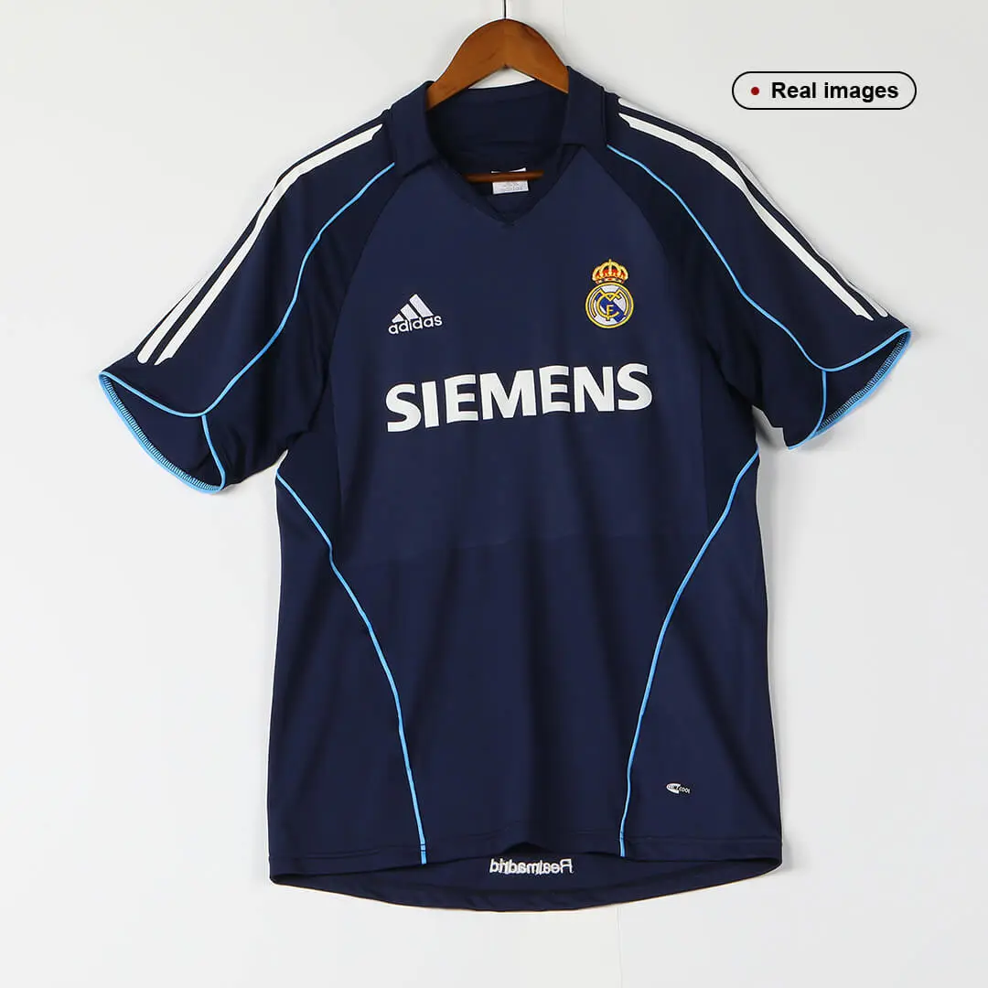 2005/06 Real Madrid Retro Jersey Away