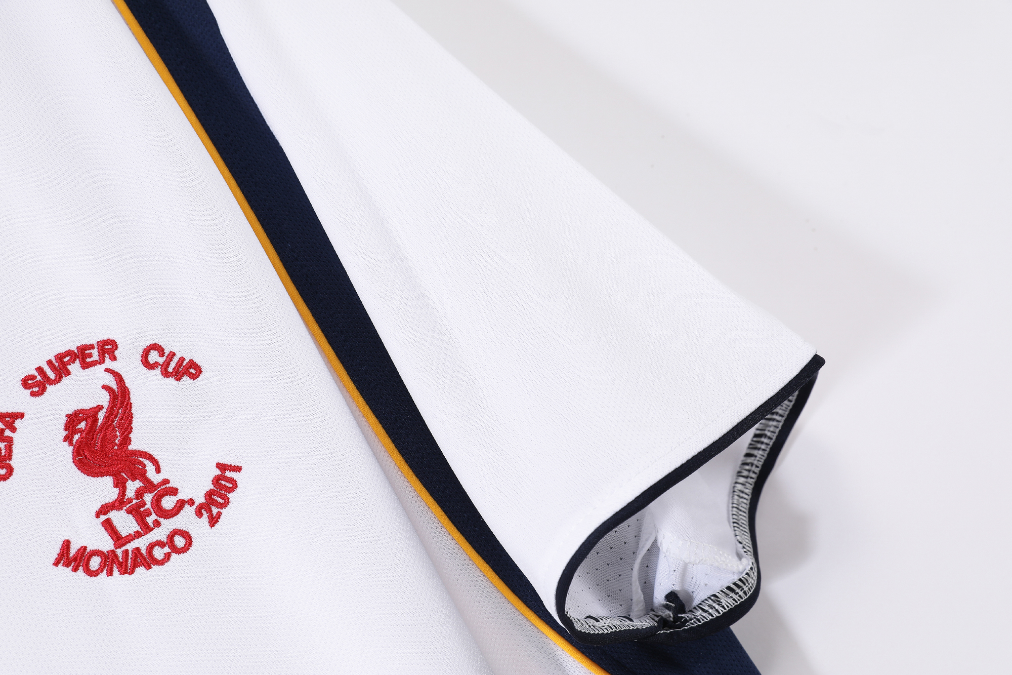 Liverpool Away Retro Jersey 2001/02