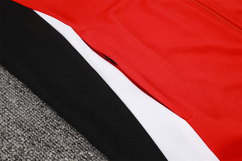 Manchester United Training Jacket 24/25