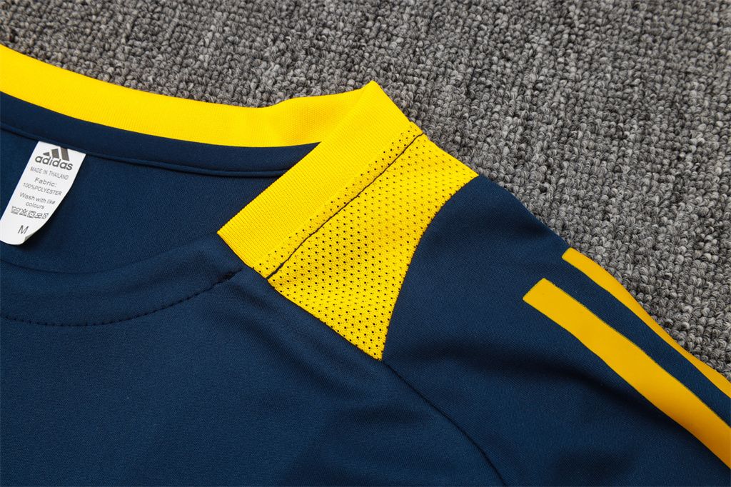 Real Madrid Training Short sleeve Suit 24/25