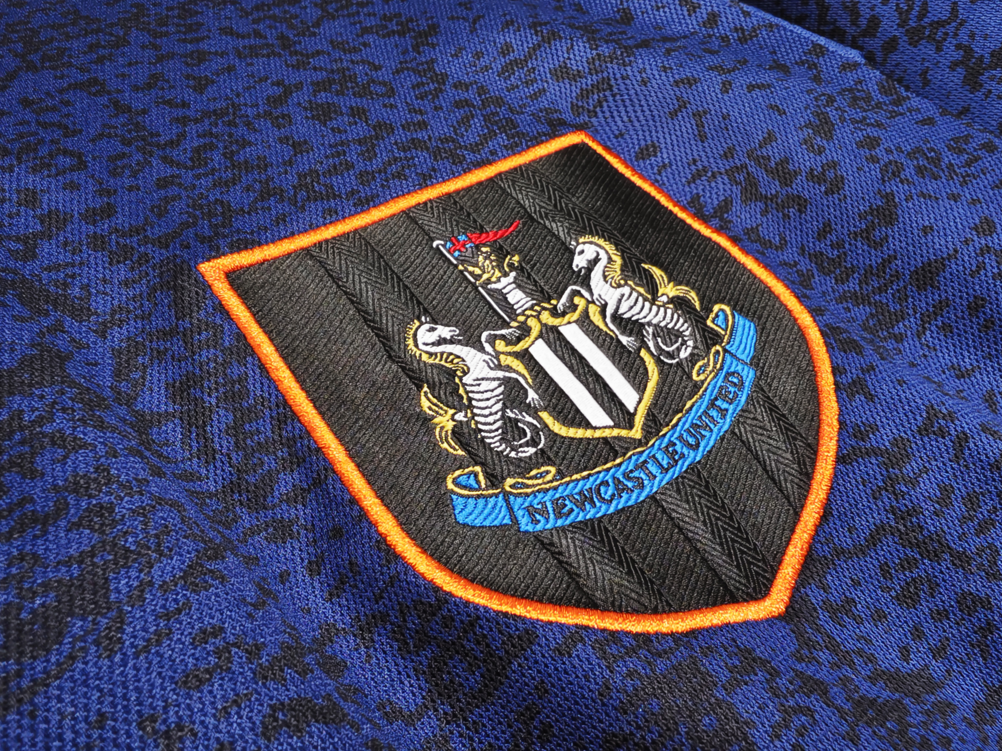 Newcastle United Away Retro Jersey 1997/98