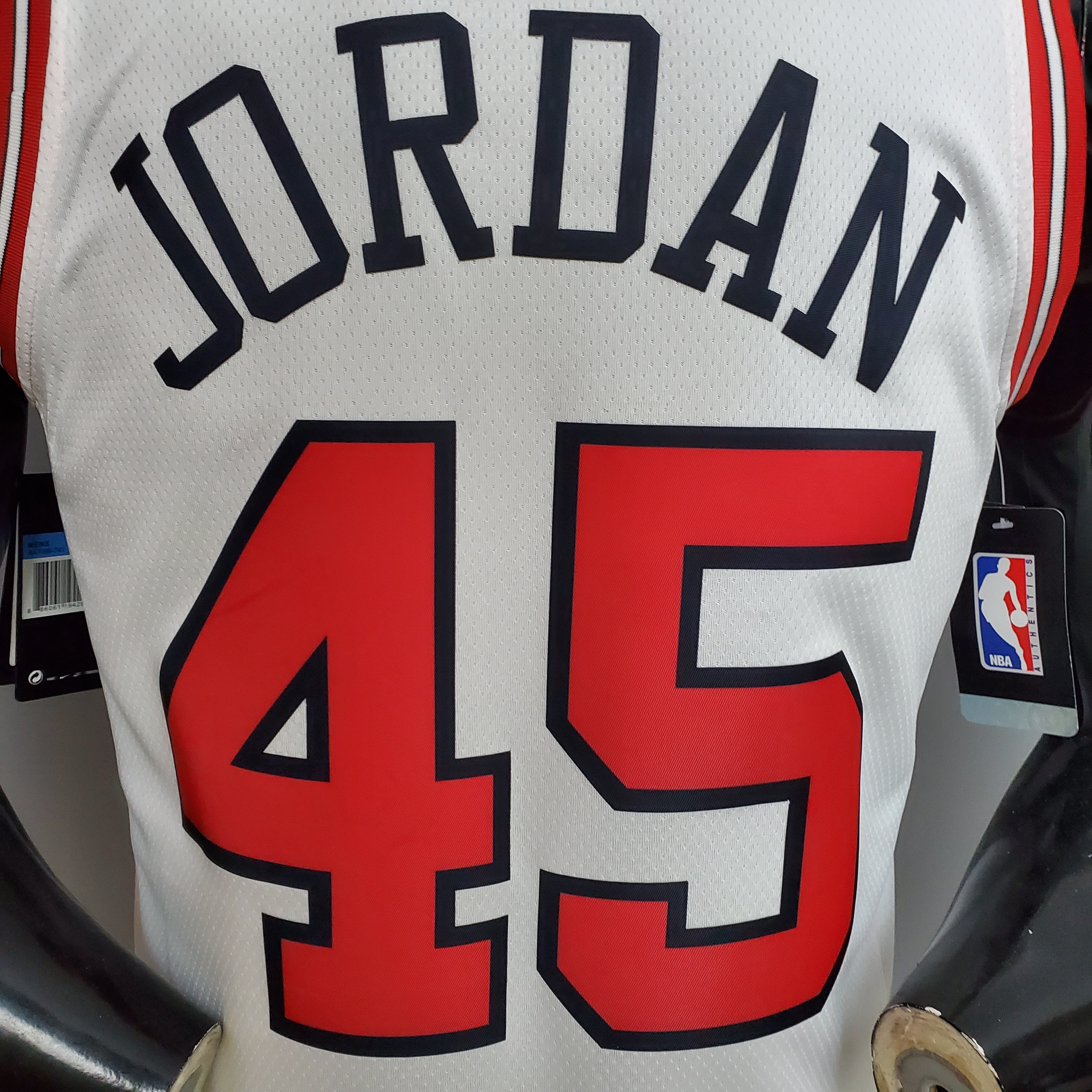 Michael Jordan Chicago Bulls 75th Anniversary Swingman Jersey White