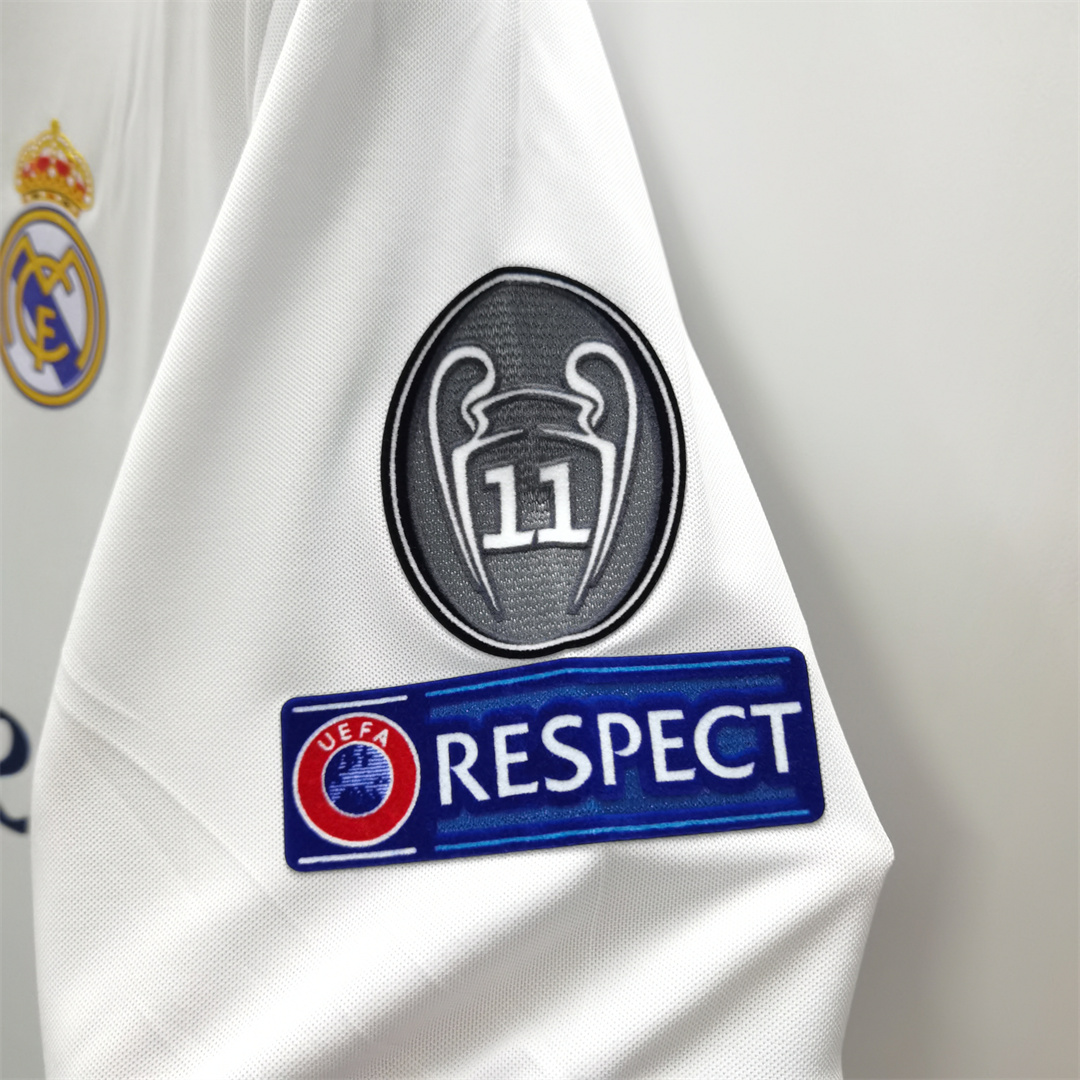2016-17 Real Madrid Retro Home football jersey