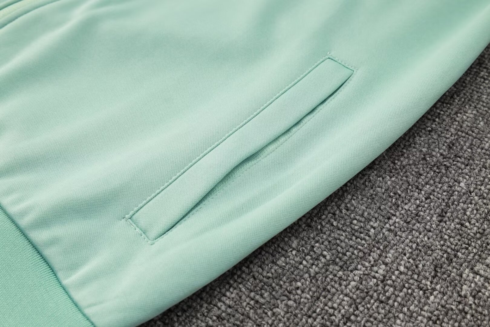 Liverpool Training Jacket Suit 24/25