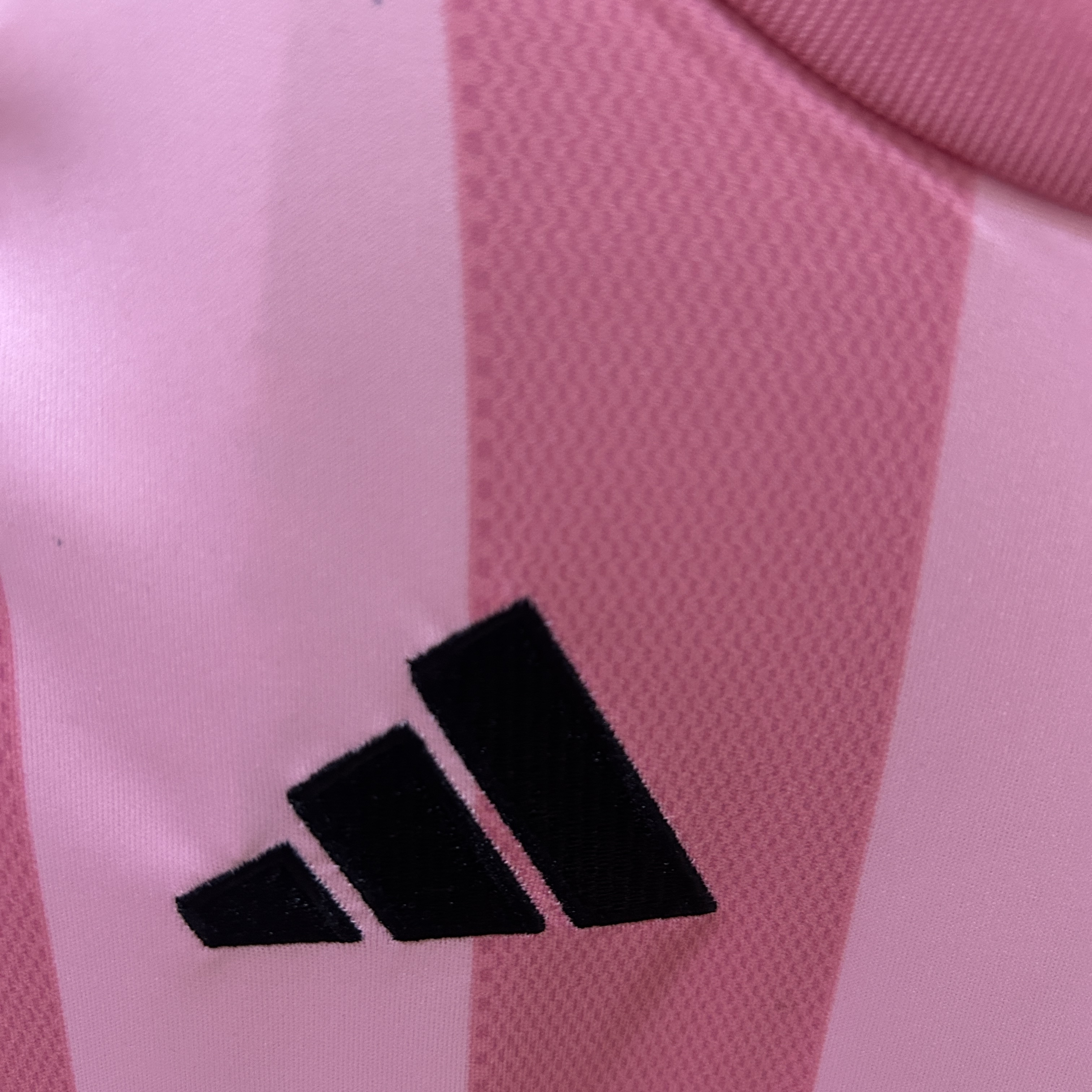 Inter Miami Home Kids Suit & Socks 25/26