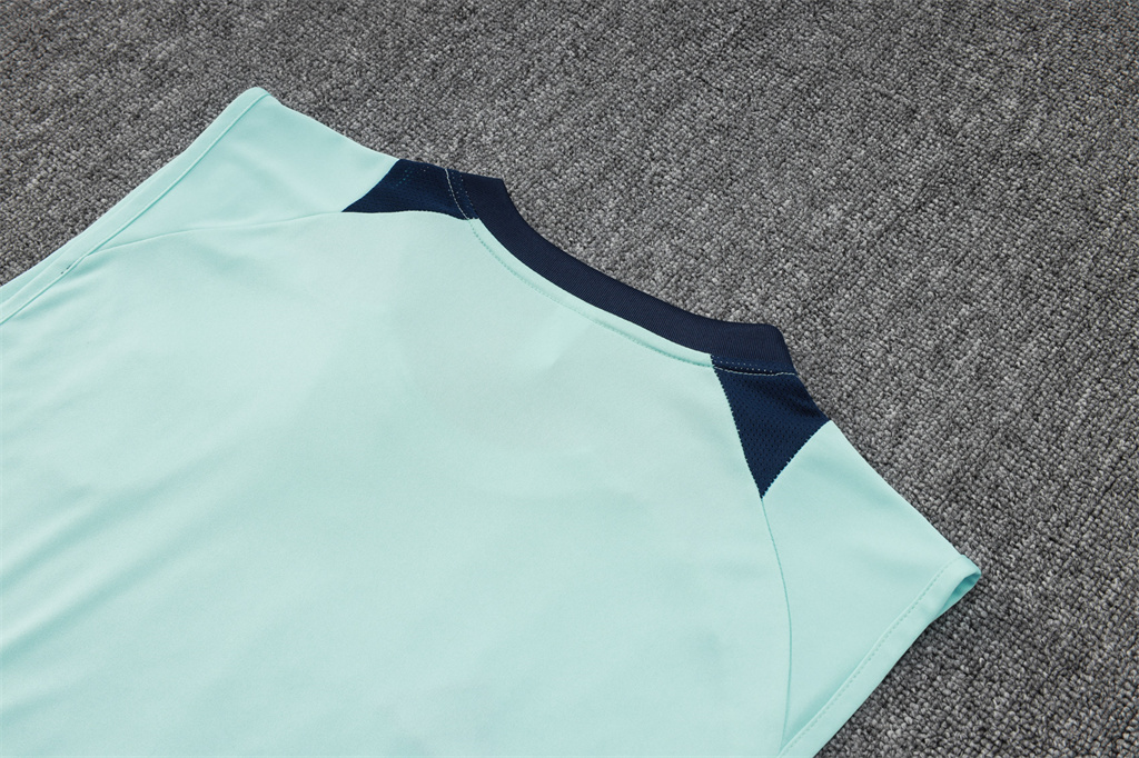 Manchester United Training Jersey 24/25