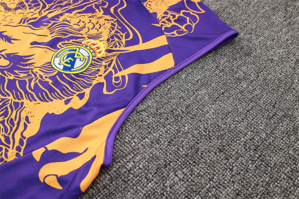 Real Madrid Training Jersey 24/25