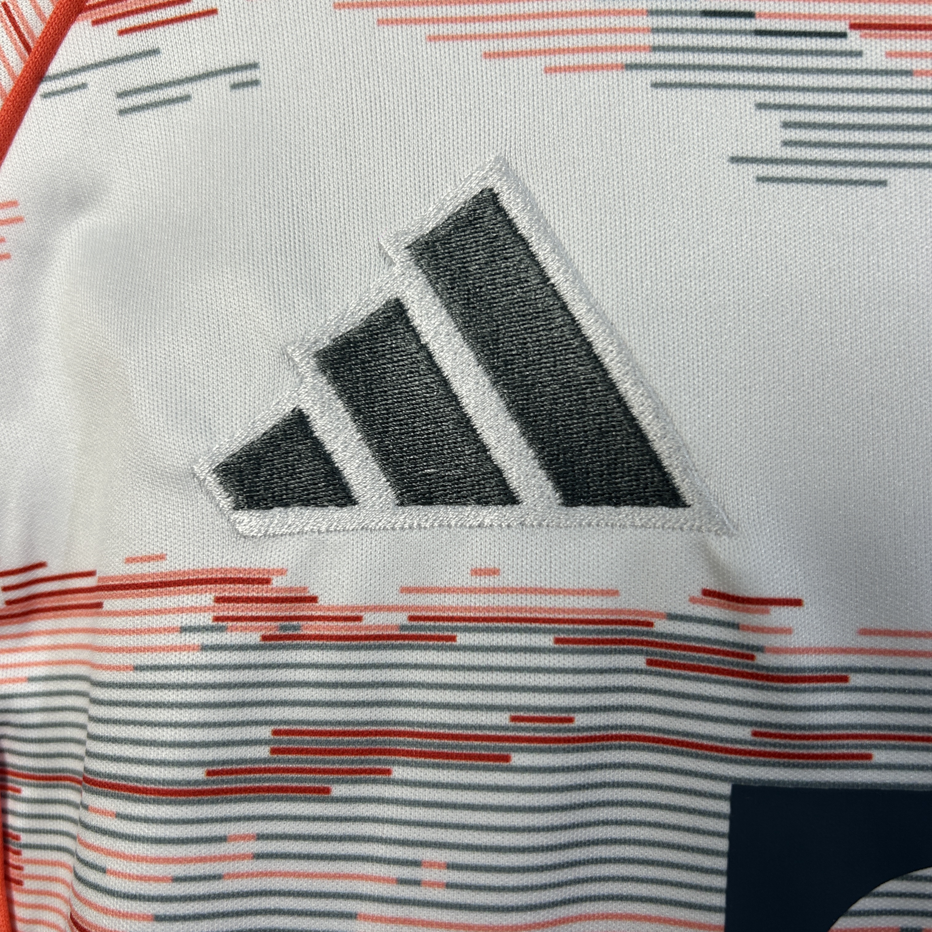 Bayern Munich Away Kids Suit & Socks 25/26