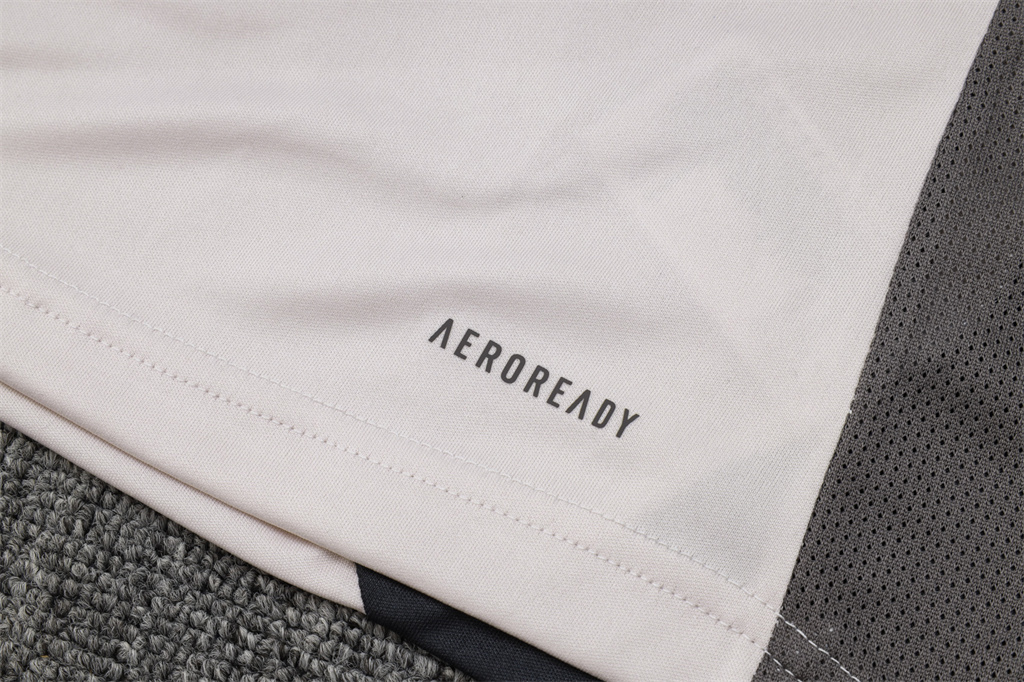 Real Madrid Training Jersey 24/25