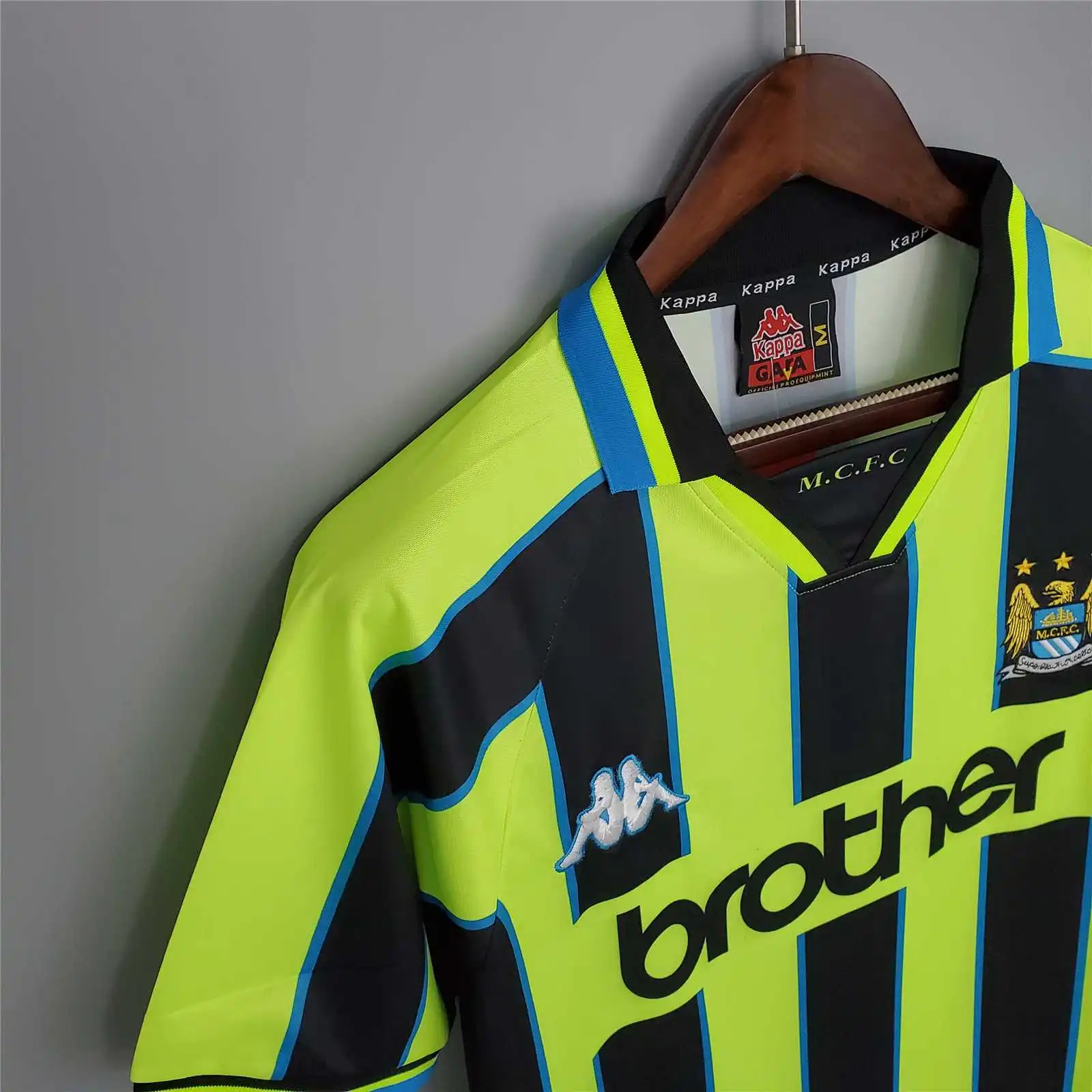 1998/99 Manchester City Retro Away Jersey