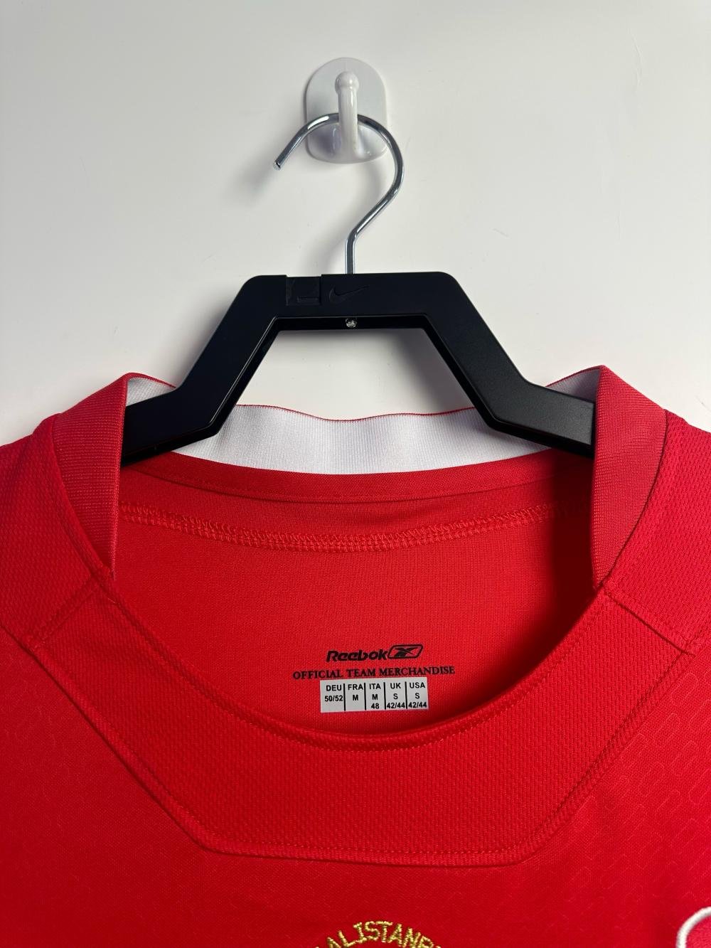 Retro Liverpool FC Home Football Jersey Long Sleeve 2004/2005