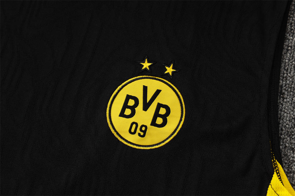 Borussia Dortmund Training Jersey 23/24