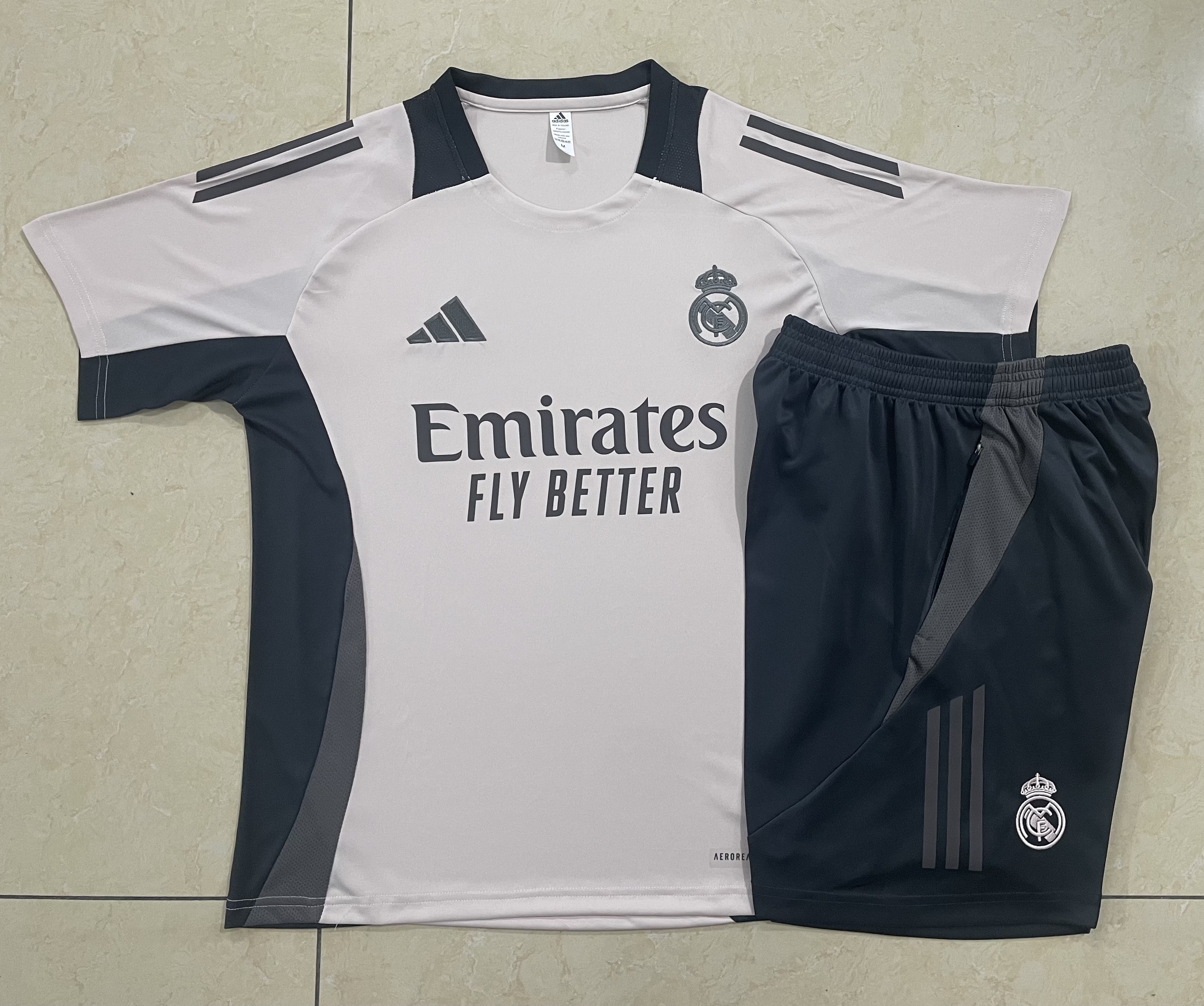 Real Madrid Training Short sleeve Suit 24/25