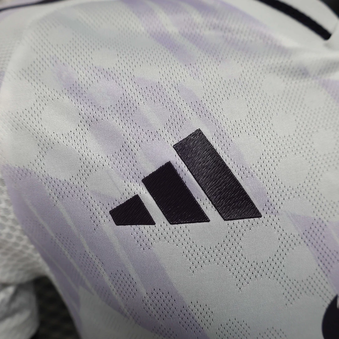 Manchester United Away Football Shirt 2025/2026 Player Version