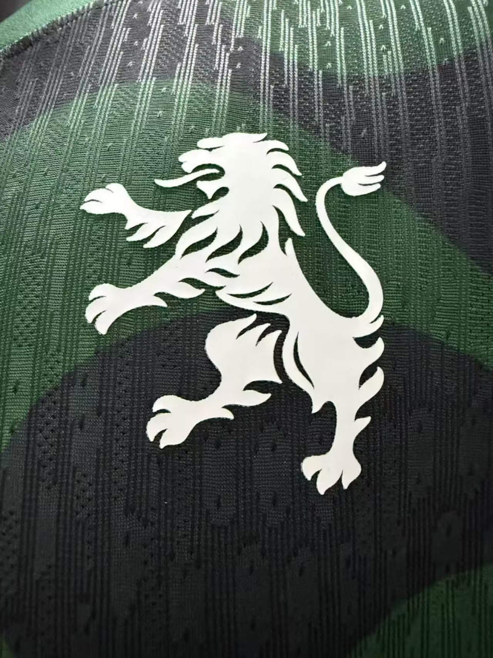 Sporting Lisbon Away Player Man Jersey 25/26