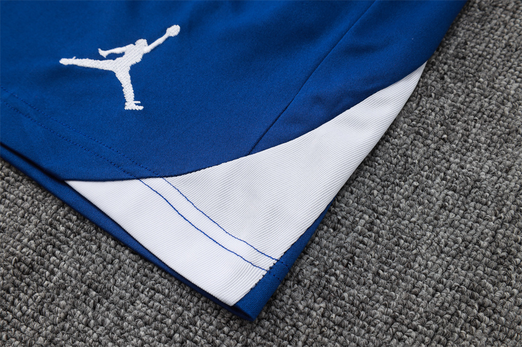 Paris Saint Germain Training Jersey 24/25