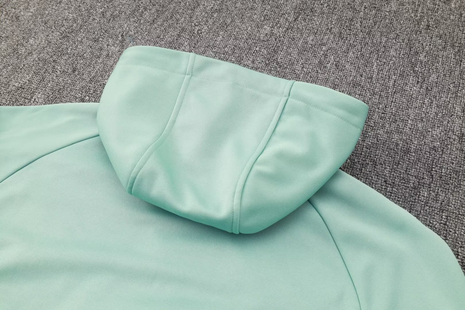 Liverpool Training Suit 24/25