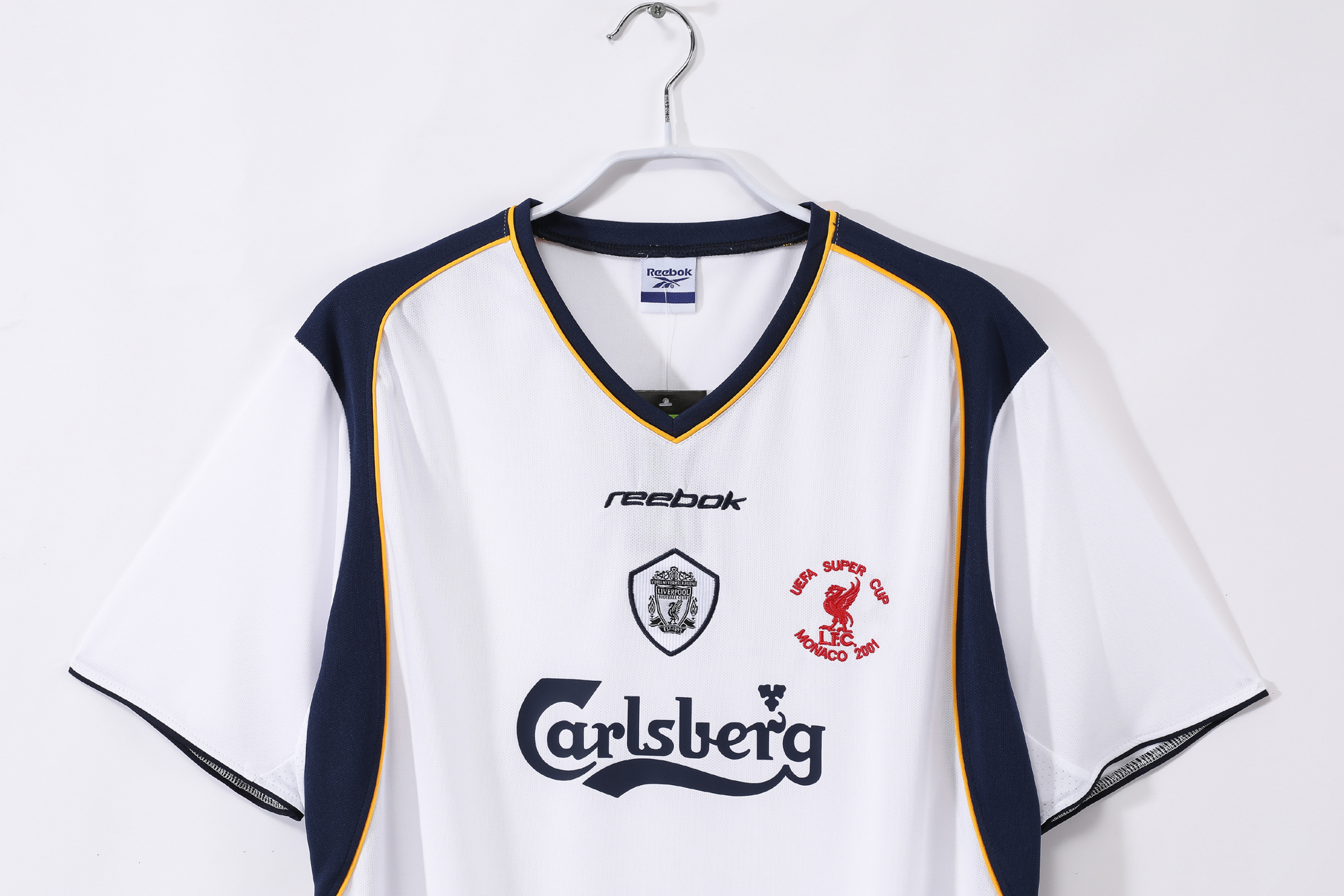 Liverpool Away Retro Jersey 2001/02