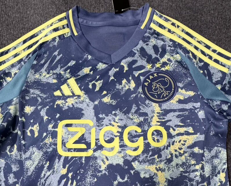 Ajax Away Man Jersey 24/25