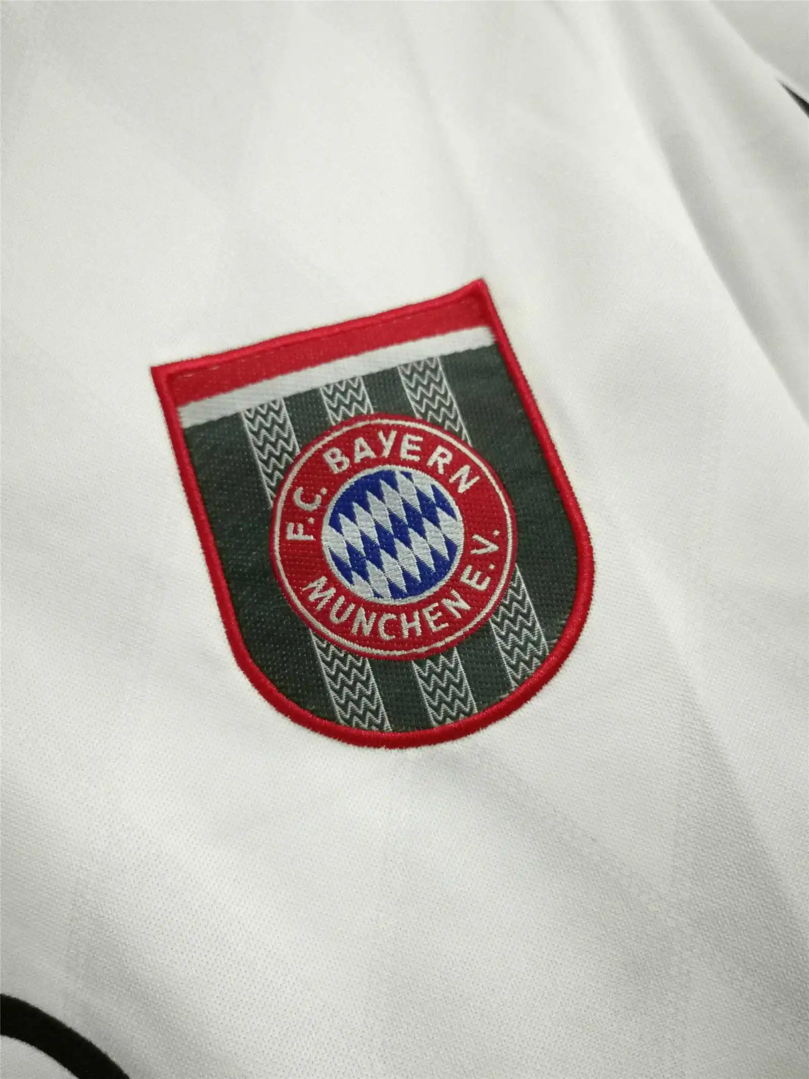 95-96 Bayern Munich Retro Jersey Away