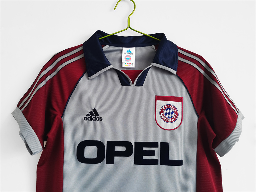Bayern Munich Away Retro Jersey 1998/99