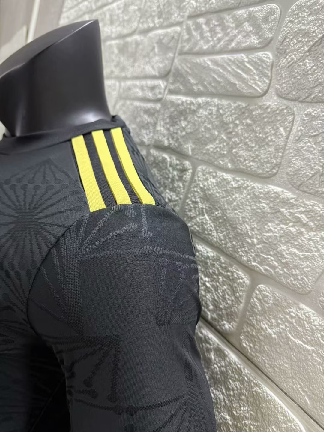 Mexico Gold Man Player Long Sleeve Jersey 25/26