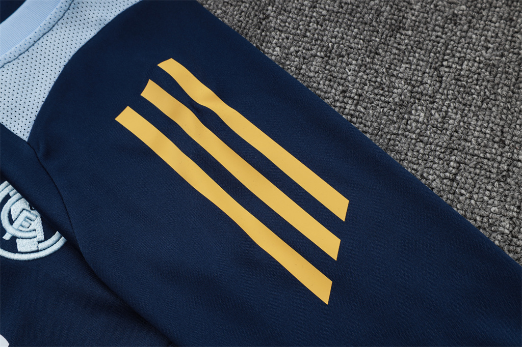 Real Madrid Training Short sleeve Jersey 24/25