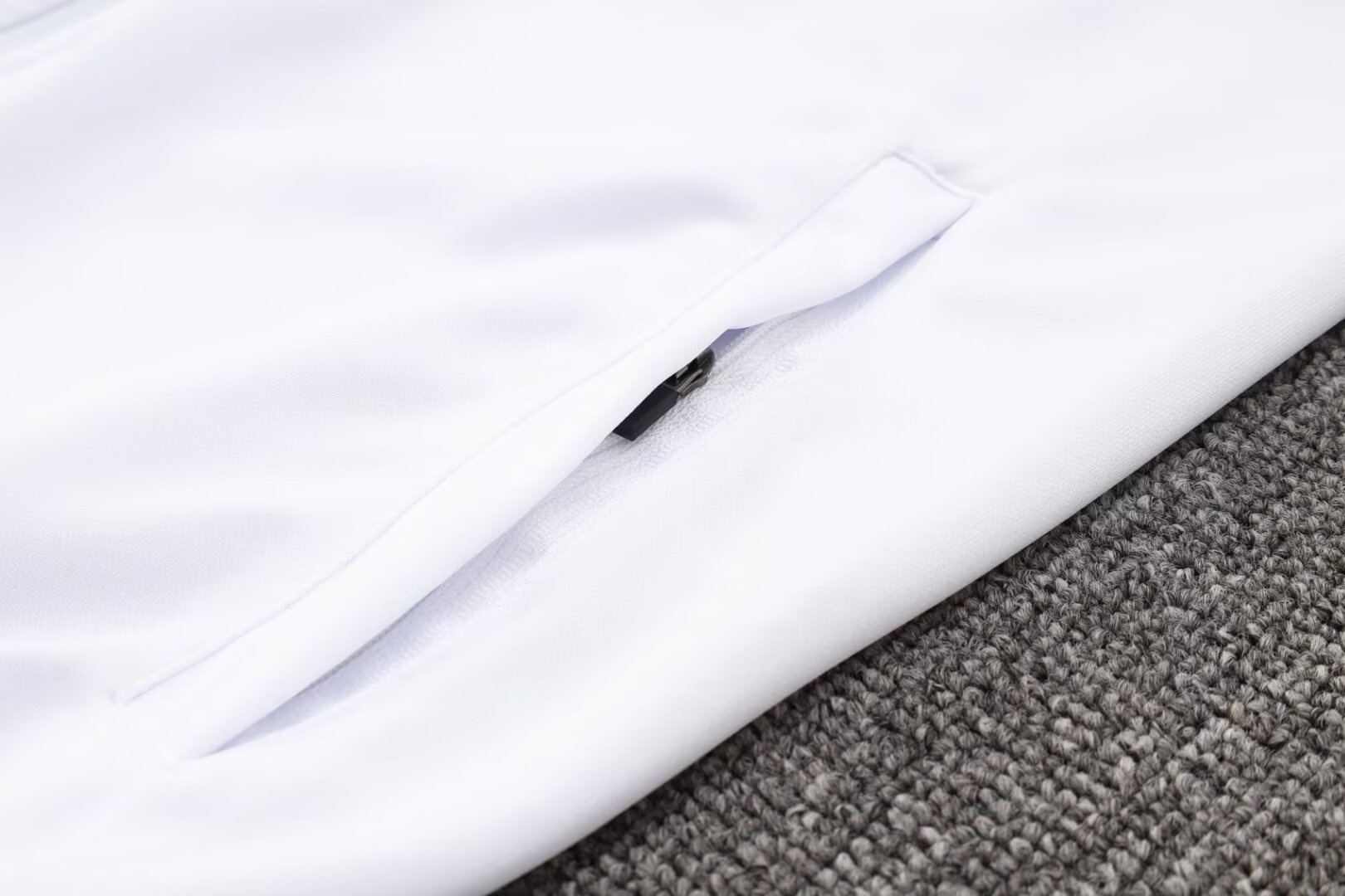 Liverpool Training Jacket 24/25