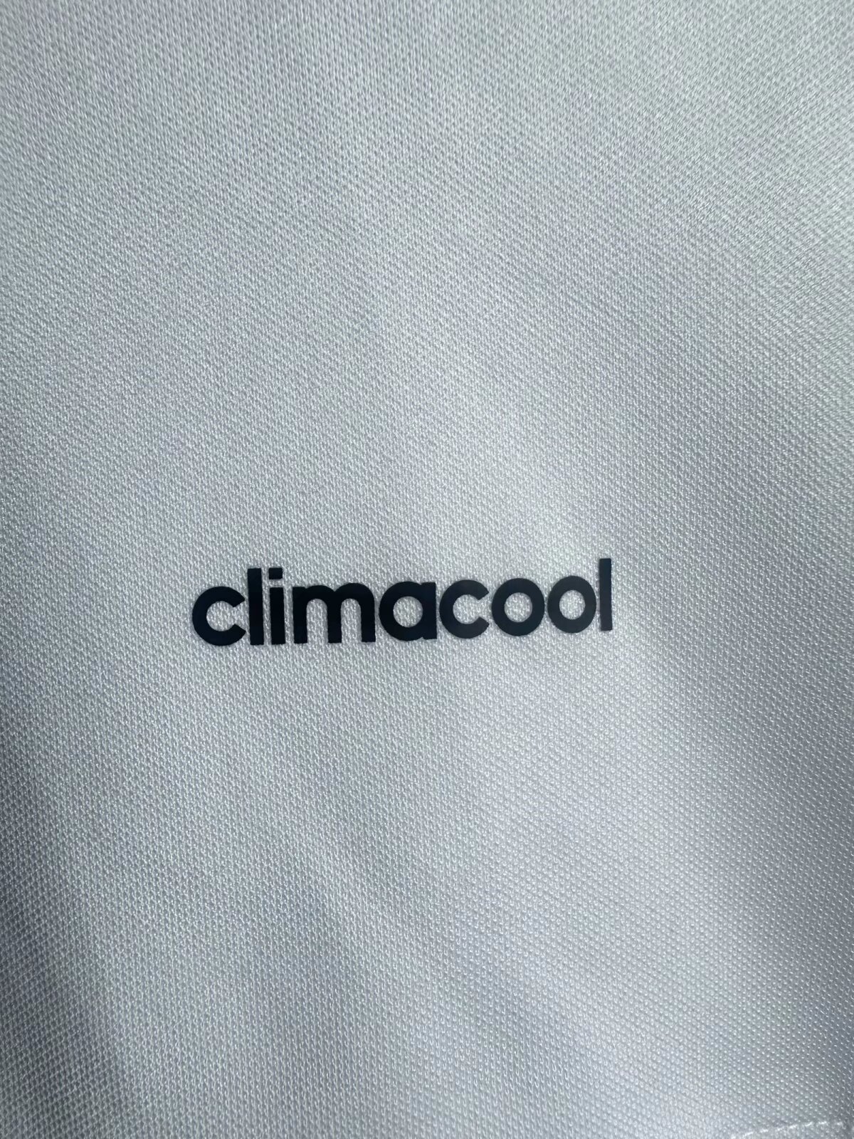 Real Madrid Home Long Sleeve Retro Jersey 2016/17