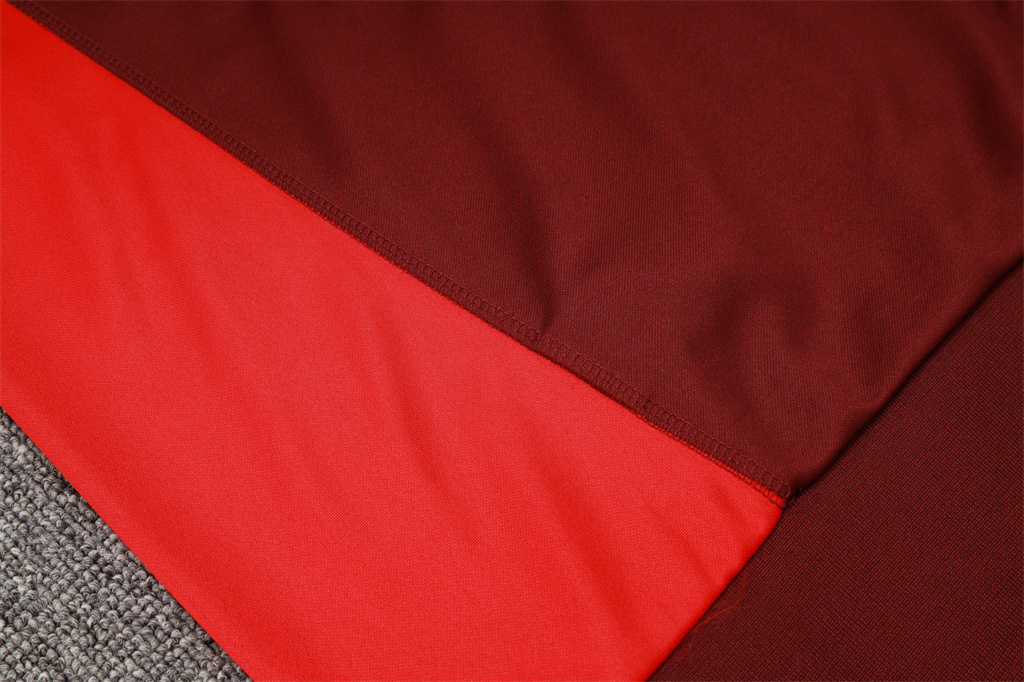 Internacional Training Jacket 24/25