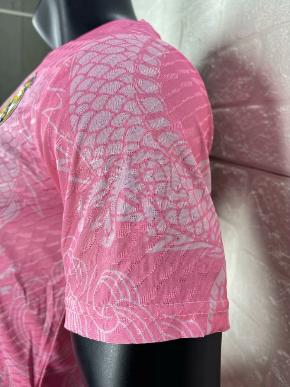 Real Madrid Pink Dragon Pattern Player Jersey 25/26