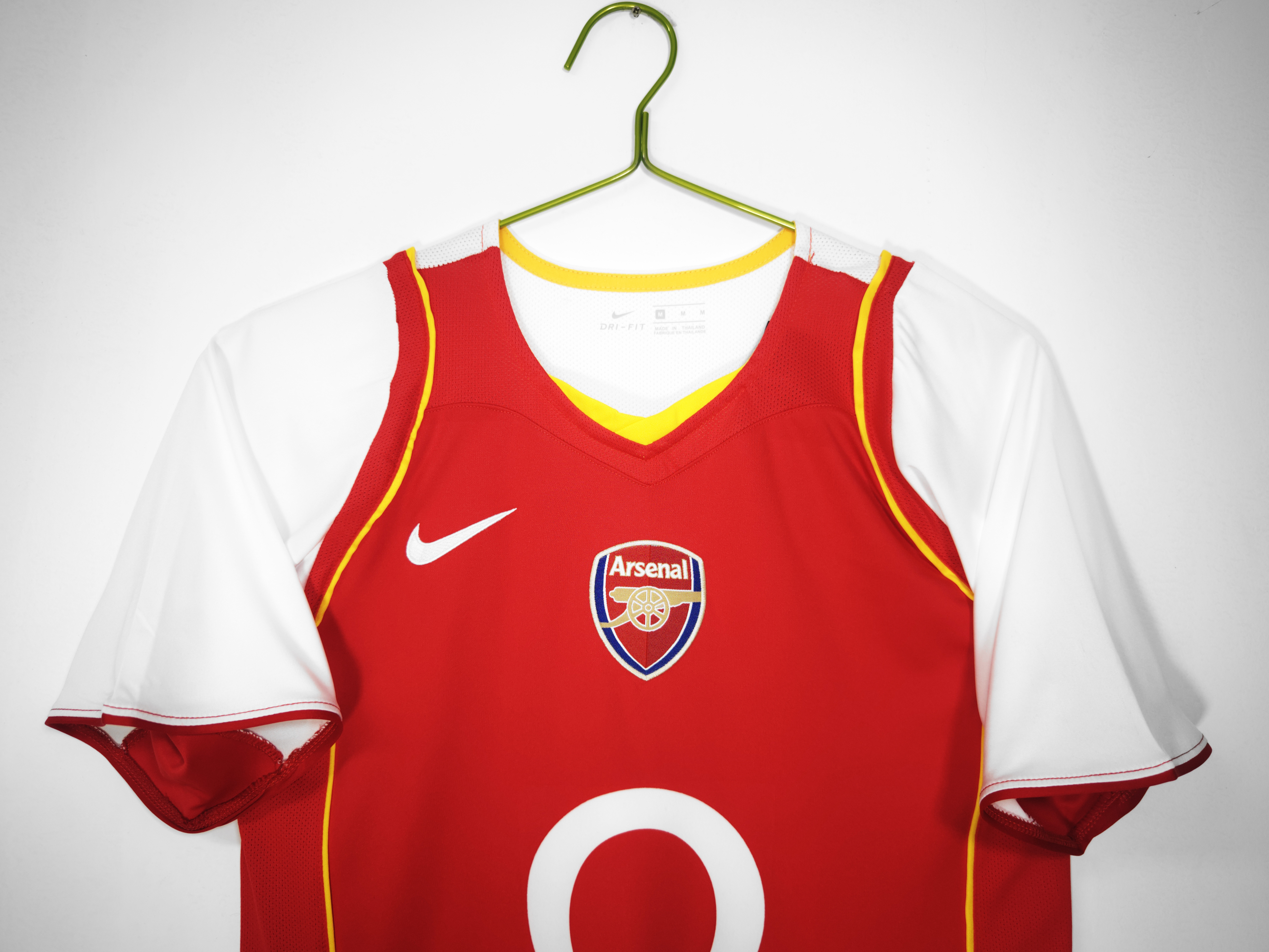 Arsenal Home Retro Jersey 2004/05