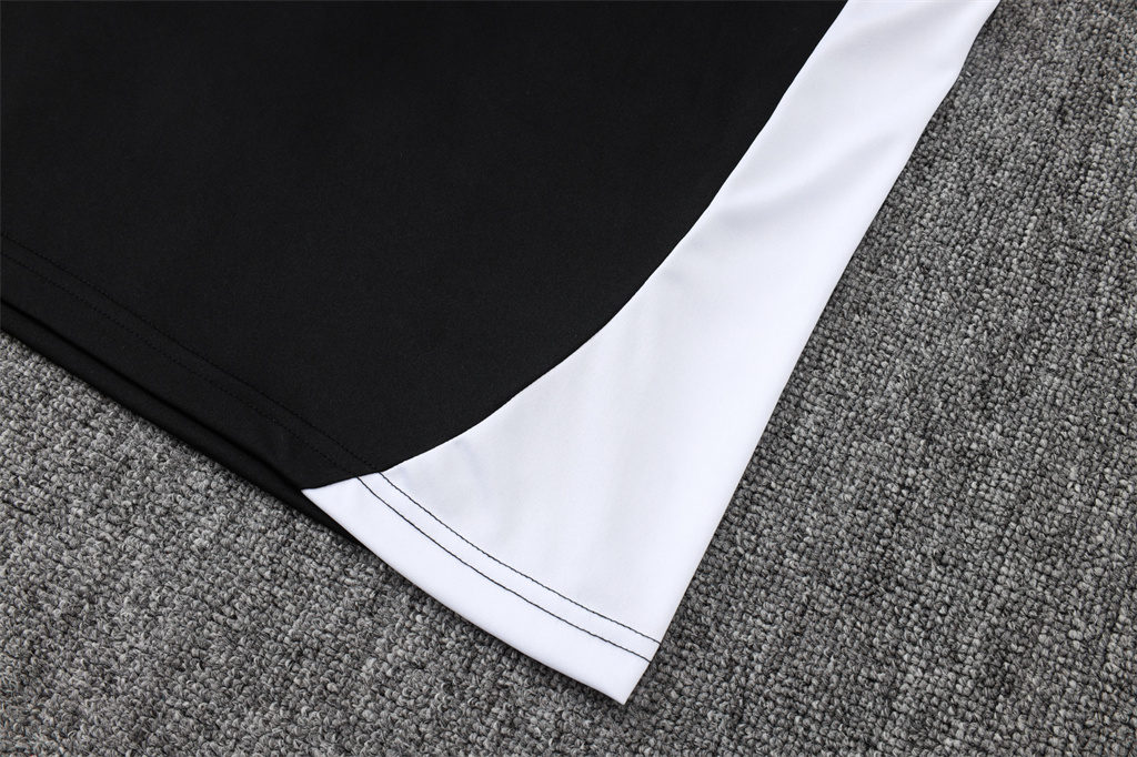 Bayern Munich Training Jersey 25/26