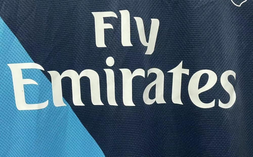 Arsenal Retro  Away Football Shirt 2011/2012