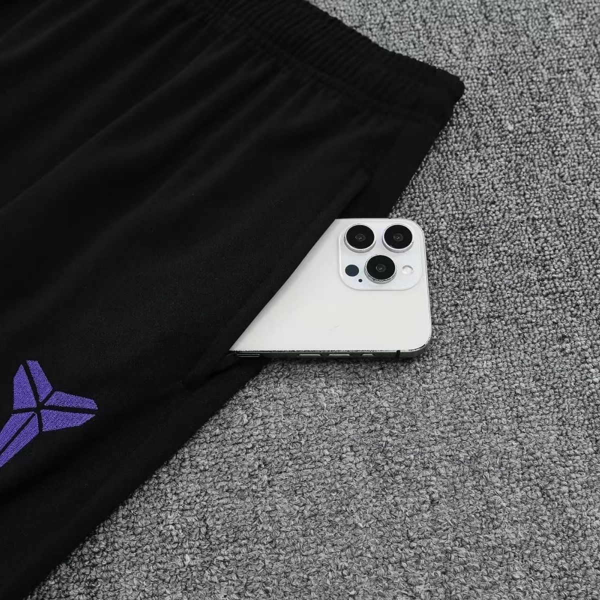 Barcelona X Kobe Mamba Training Kit 25025-26 (Sweatshirt+Pants)