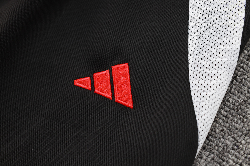 Manchester United Training Jersey Suit 24/25