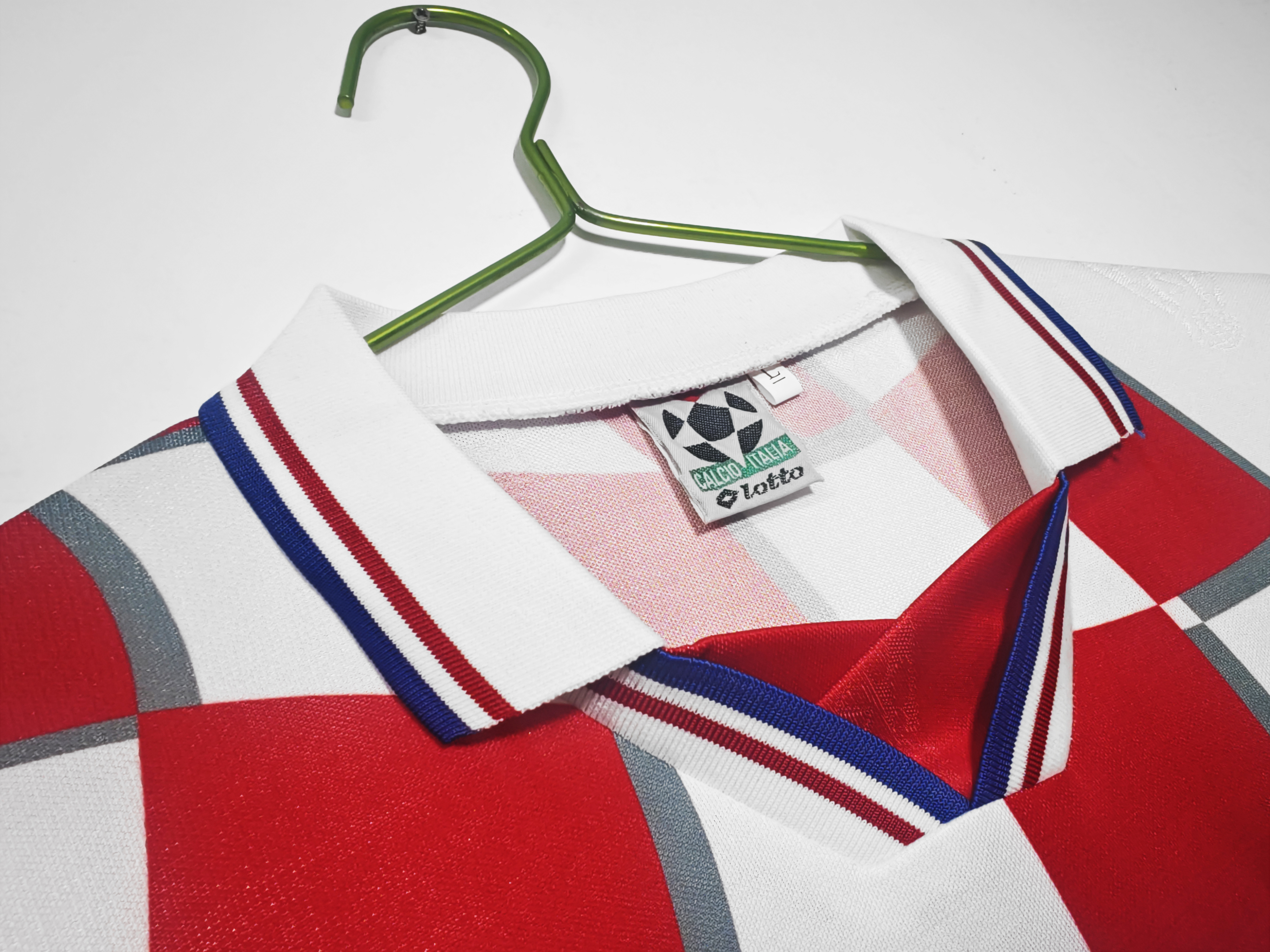 Croatia Home Retro Jersey 1998