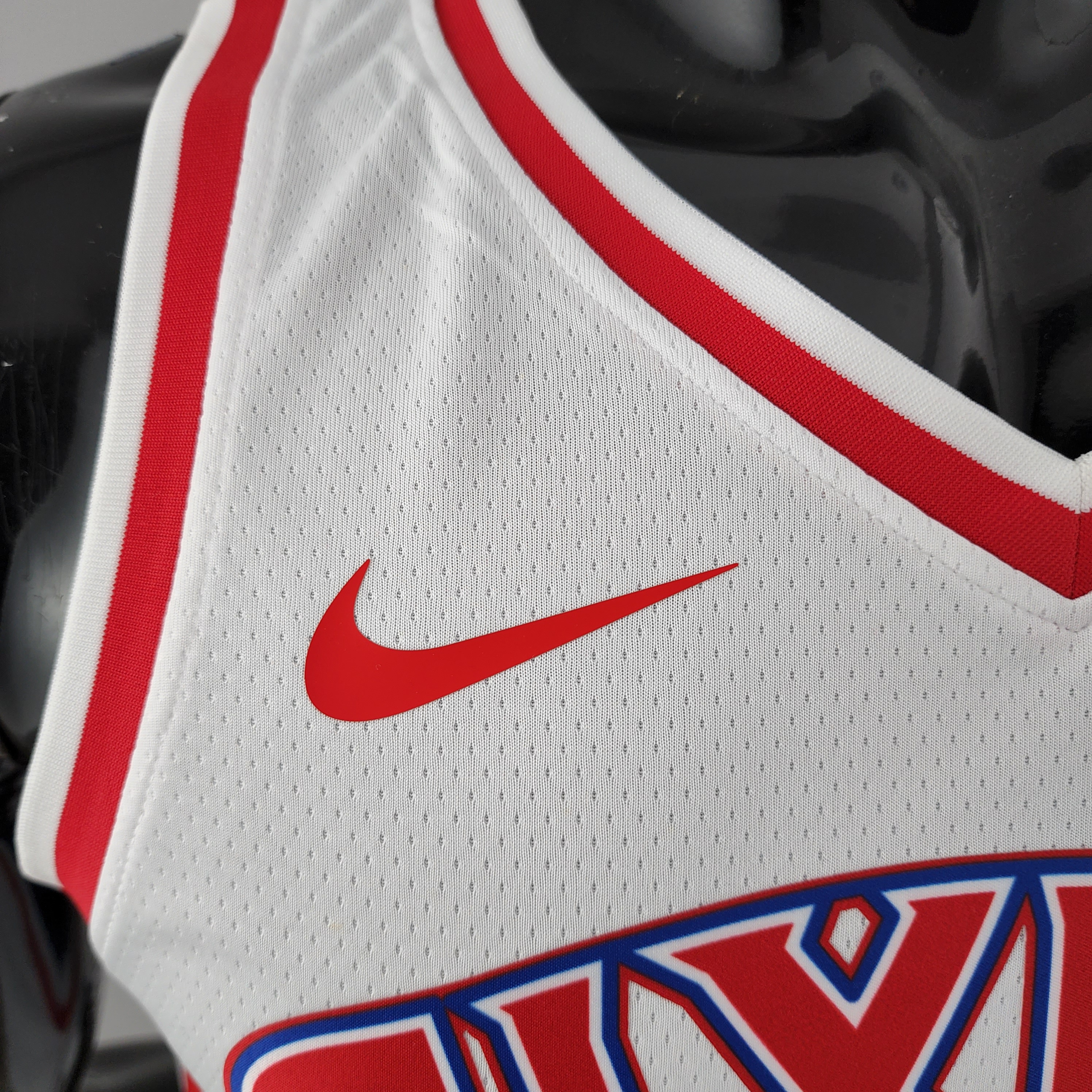 Allen Iverson Philadelphia 76ers Swingman White Jersey