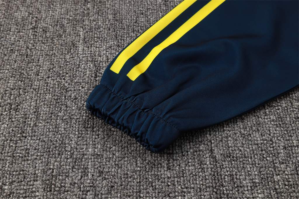 Juventus Training Jacket 24/25