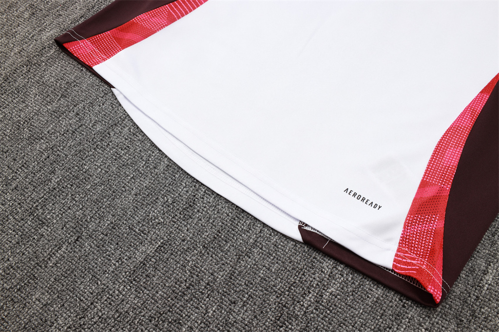 Bayern Munich Kids Training Suit 24/25