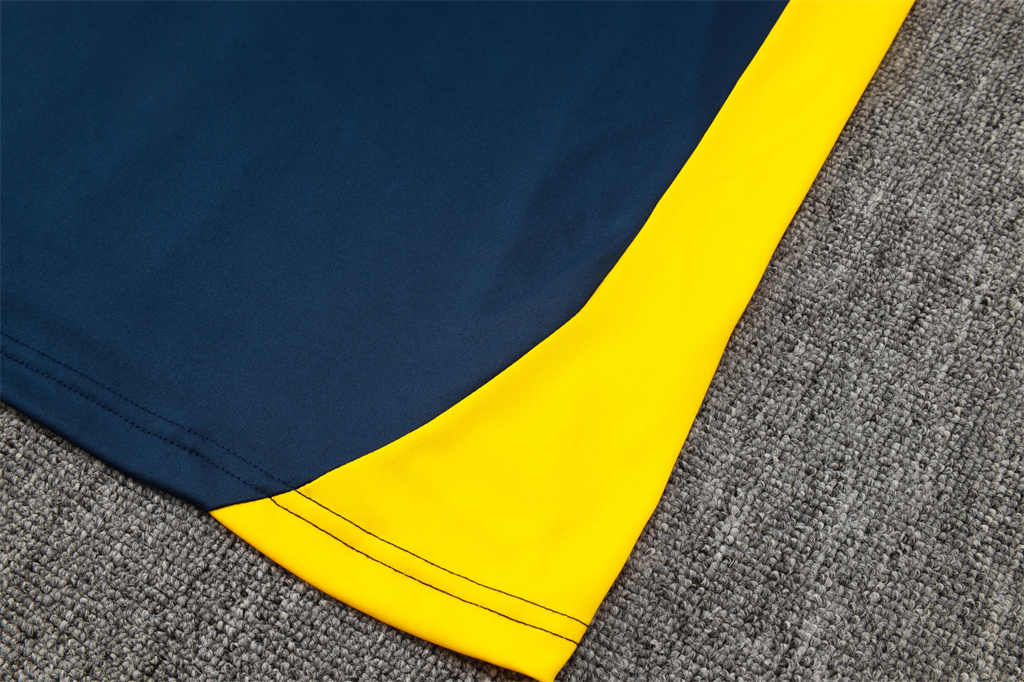 Real Madrid Training Short sleeve Suit 24/25