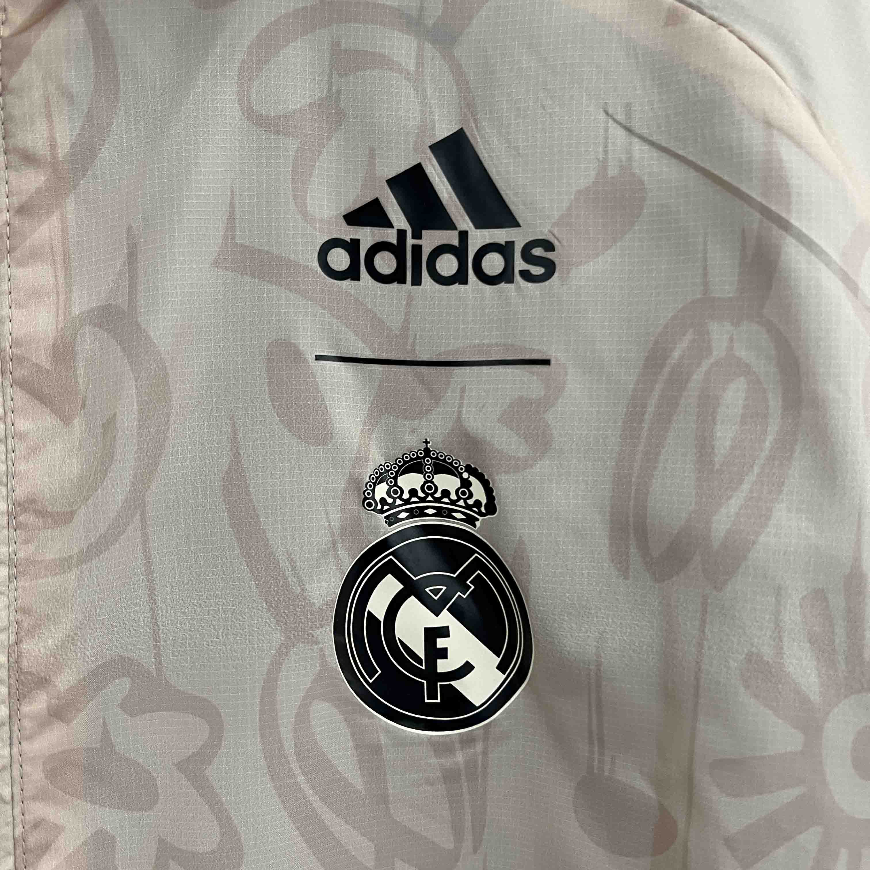 Windbreaker Real Madrid sided style