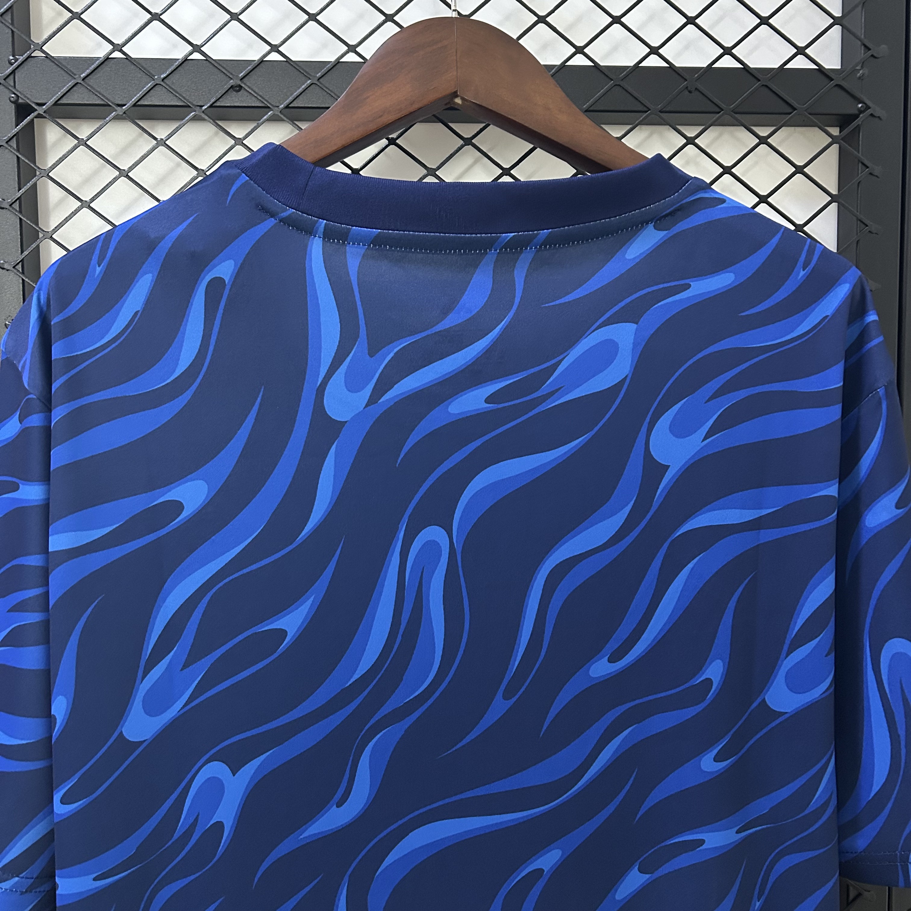 Real Madrid Pre Match Training Man Jersey 25/26