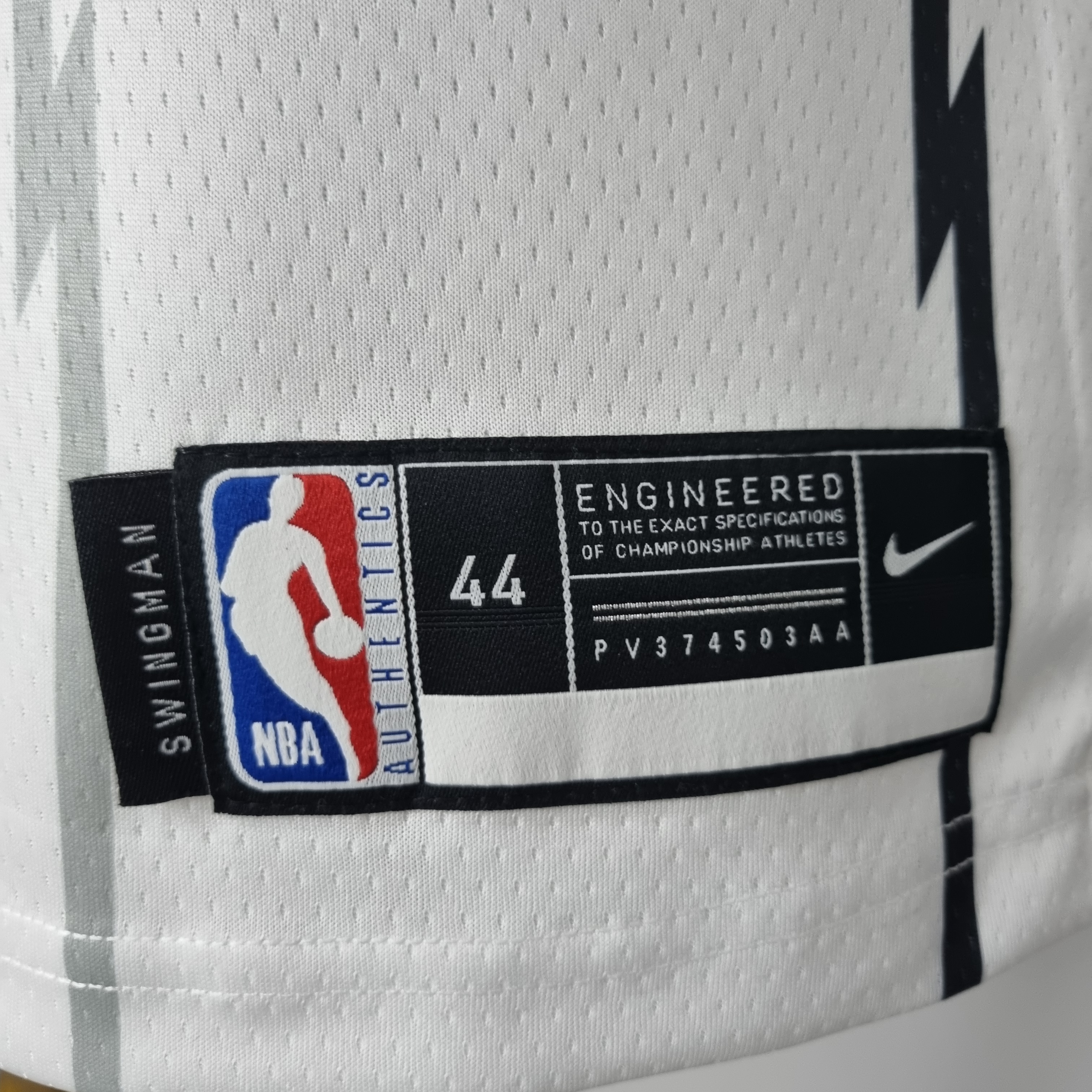 Vince Carter Toronto Raptors Swingman Jersey White