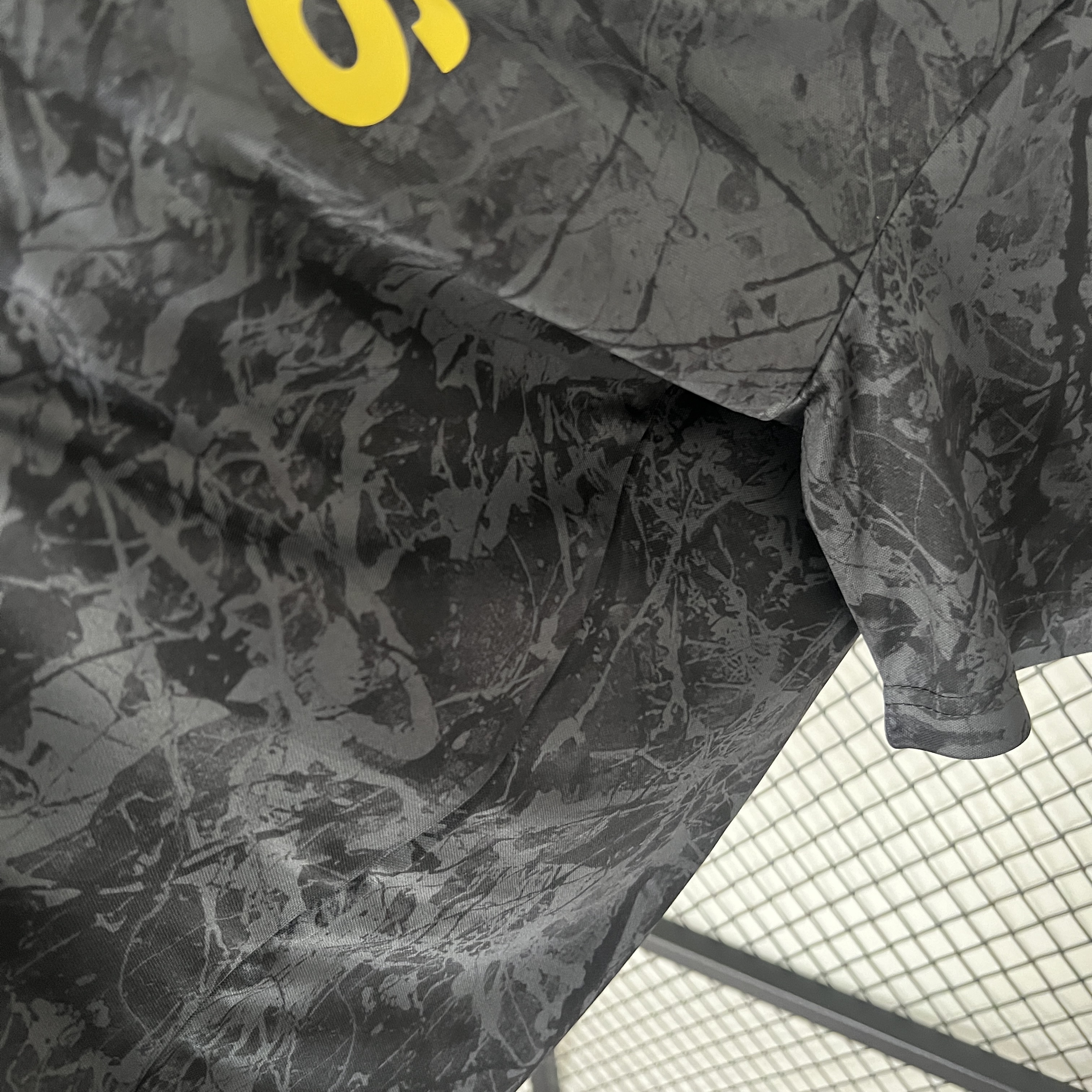 Manchester United Stone Roses Pre-Match Man Jersey 23/24