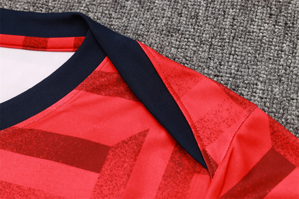 England Training Short sleeve Suit 24/25