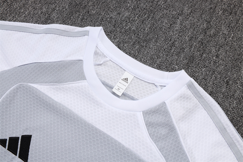 Real Madrid Training Short sleeve Suit 25/26