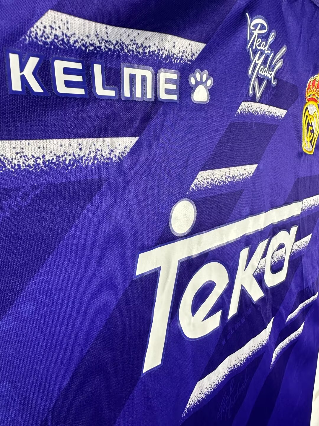 Real Madrid Away Retro Jersey 1994/96