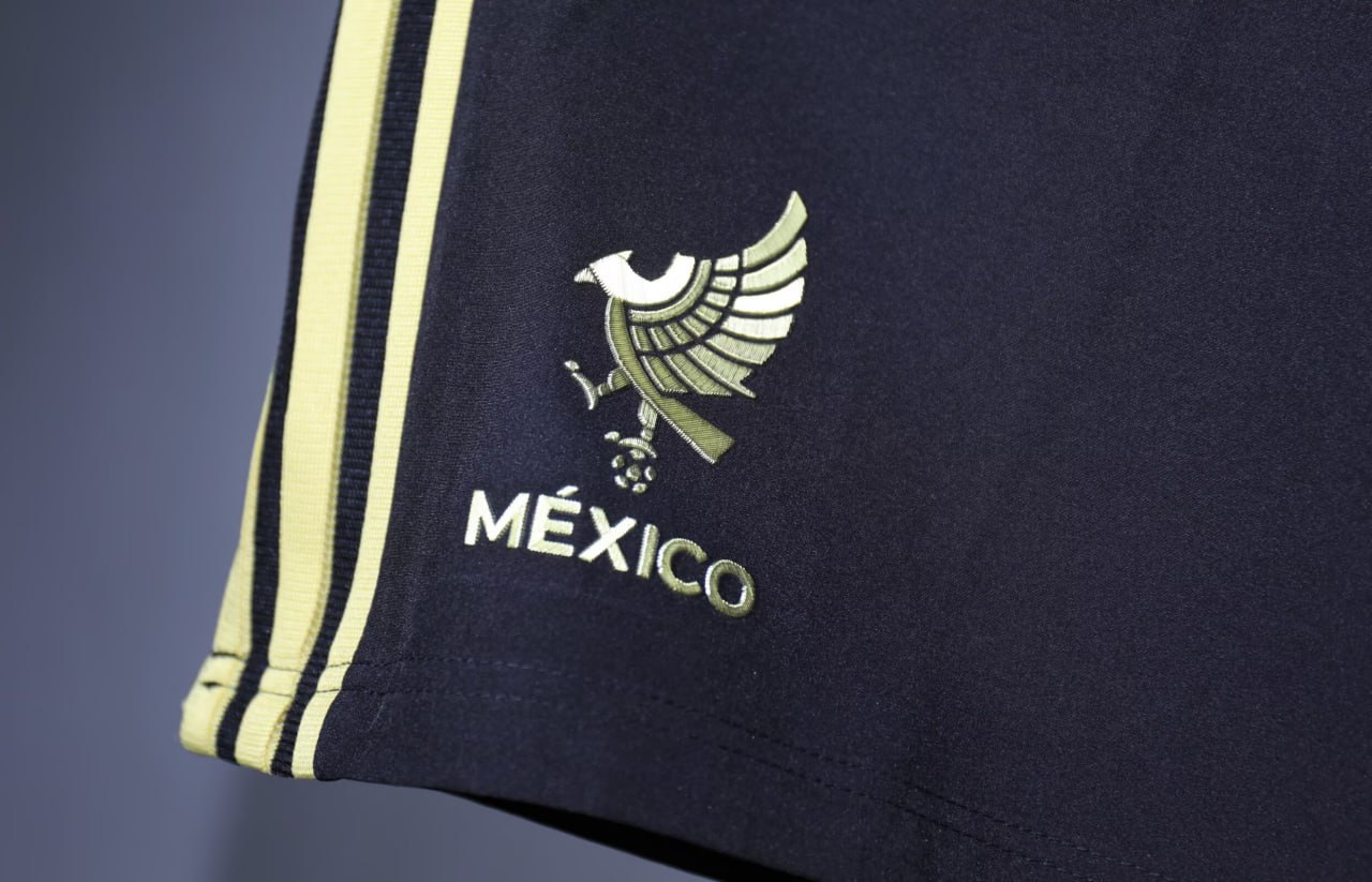 Mexico Gold Player Shorts 25/26