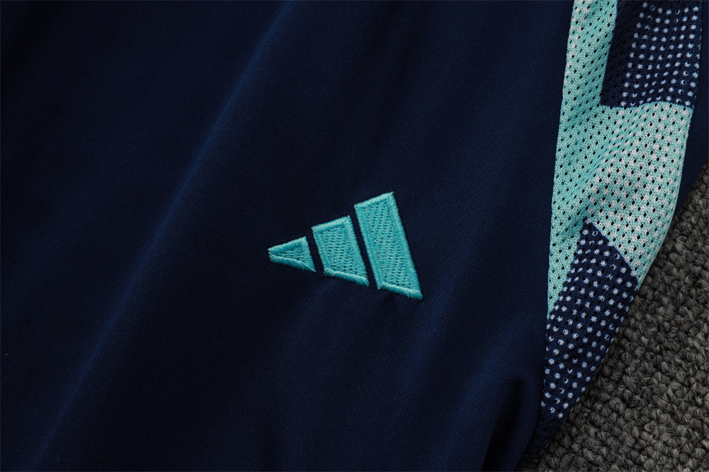 Manchester United Training Jersey Suit 24/25